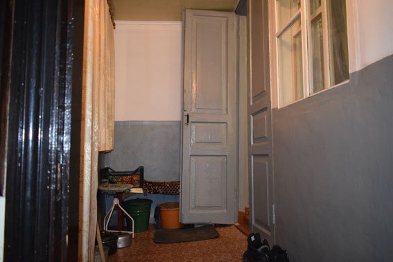 Полтавчанин ударил ножом товарища в бедро, пострадавший умер Полтавчанин ударил ножом товарища в бедро, пострадавший умер