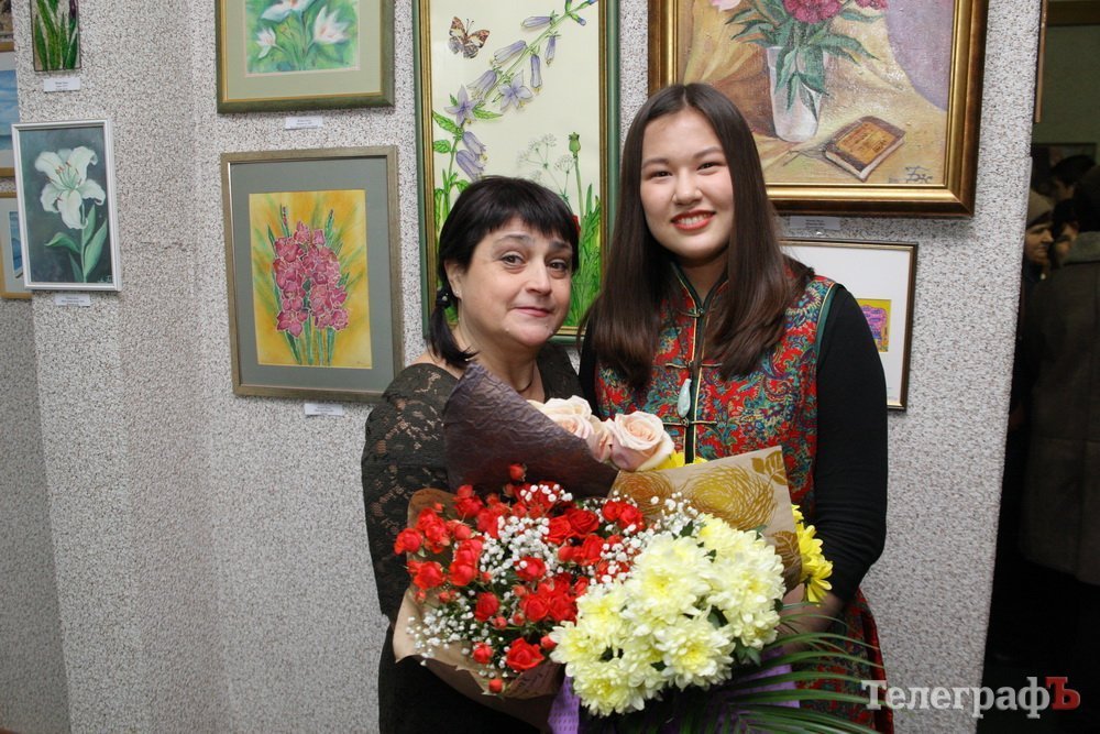 «Батл» у галереї: одночасно дві художниці з учнями конкурують за увагу кременчужан «Батл» у галереї: одночасно дві художниці з учнями конкурують за увагу кременчужан