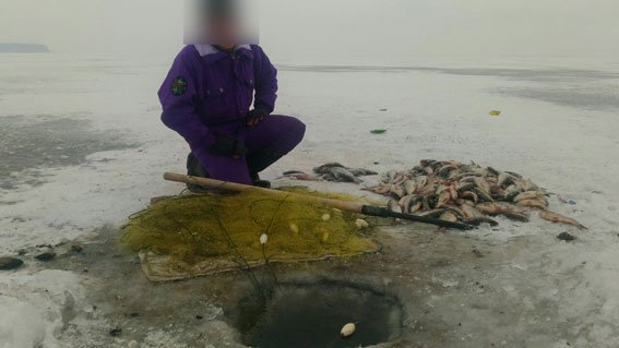 Кременчугские правоохранители задержали браконьеров Кременчугские правоохранители задержали браконьеров