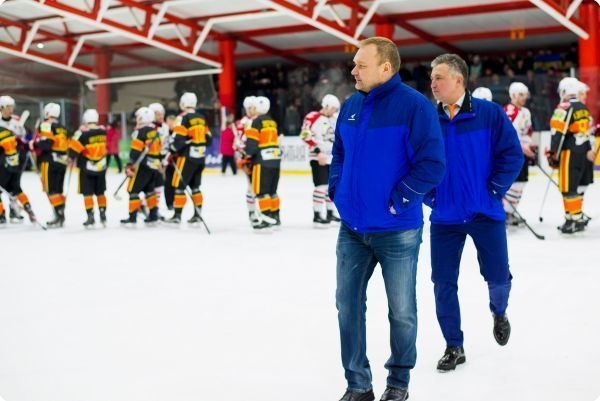 «Кременчук» у важкій боротьбі поступається «Донбасу» «Кременчук» у важкій боротьбі поступається «Донбасу»