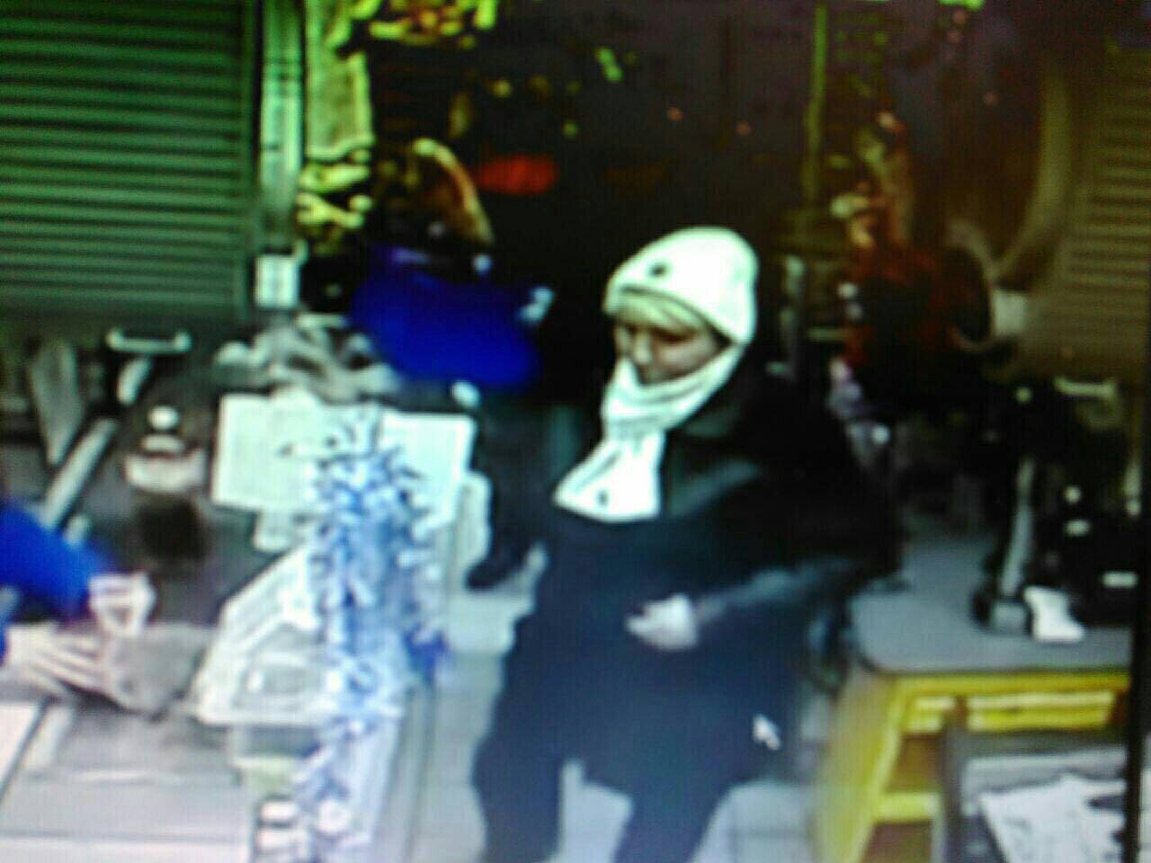 Помогите найти карманных воровок по фотографиям Помогите найти карманных воровок по фотографиям