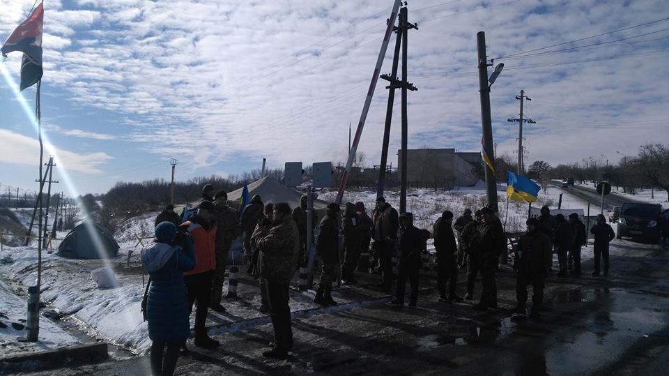 «Полиция собирается штурмовать 2-й редут в Бахмуте», – кременчужанин на блокаде торговли с ОРДЛО «Полиция собирается штурмовать 2-й редут в Бахмуте», – кременчужанин на блокаде торговли с ОРДЛО