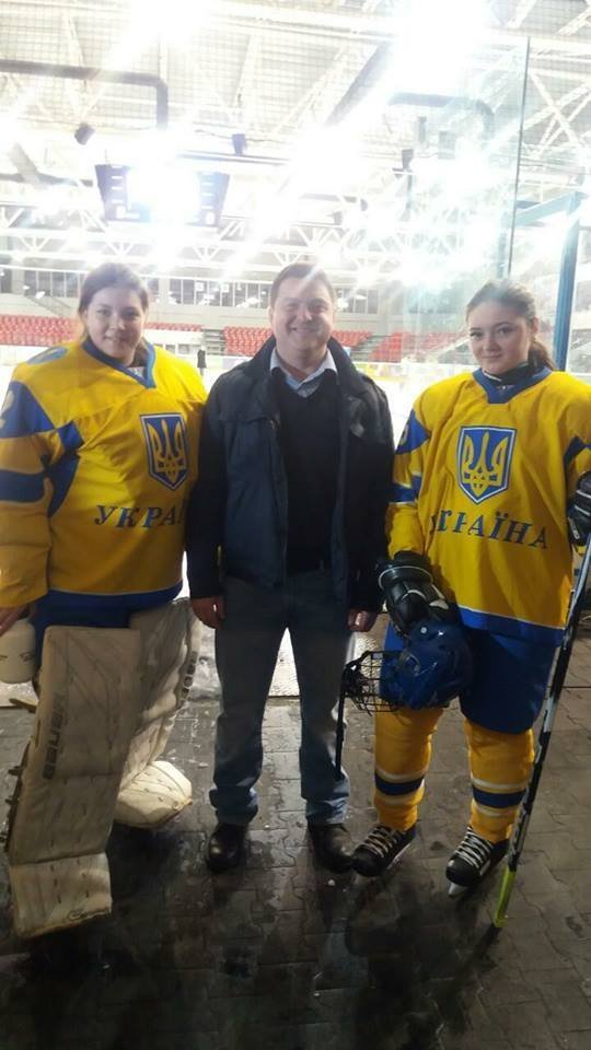 Кременчуцькі хокеїстки у складі команди світлих перемогли у Global Girls Game Кременчуцькі хокеїстки у складі команди світлих перемогли у Global Girls Game