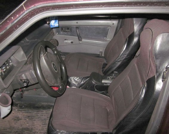 На Полтавщине мужчина устроил стрельбу среди бела дня На Полтавщине мужчина устроил стрельбу среди бела дня