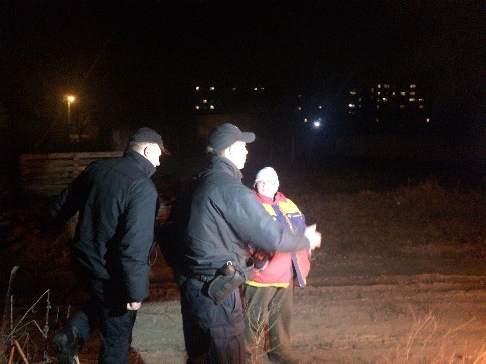 «Дымный патруль» бдит: в Кременчуге обнаружили шесть костров за два часа «Дымный патруль» бдит: в Кременчуге обнаружили шесть костров за два часа