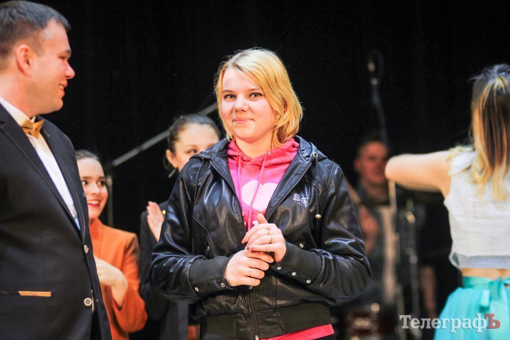 Как, в чем и почем сейчас женятся кременчужане: фоторепортаж со свадебной выставки (дополнено) Как, в чем и почем сейчас женятся кременчужане: фоторепортаж со свадебной выставки (дополнено)