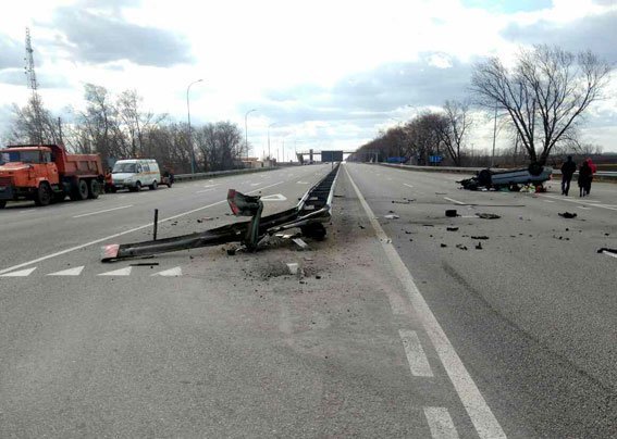 На Полтавщине в ДТП погиб годовалый ребенок На Полтавщине в ДТП погиб годовалый ребенок