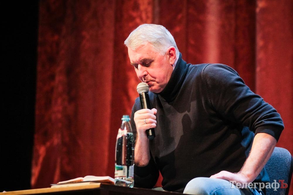 «Ви ж бачите, що кaцaпaм пі***ц, насправді», - Лесь Подерв'янський у Кременчуці (18+) «Ви ж бачите, що кaцaпaм пі***ц, насправді», - Лесь Подерв'янський у Кременчуці (18+)