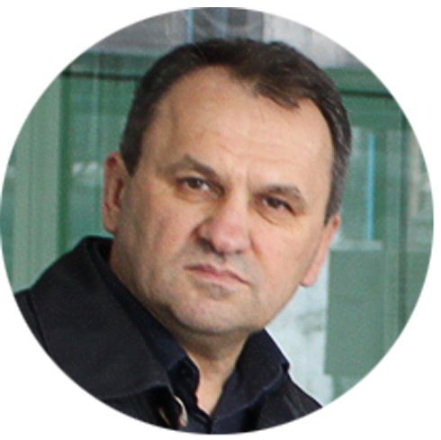 Завод троянд: на КЗТВ відновили добру традицію Завод троянд: на КЗТВ відновили добру традицію