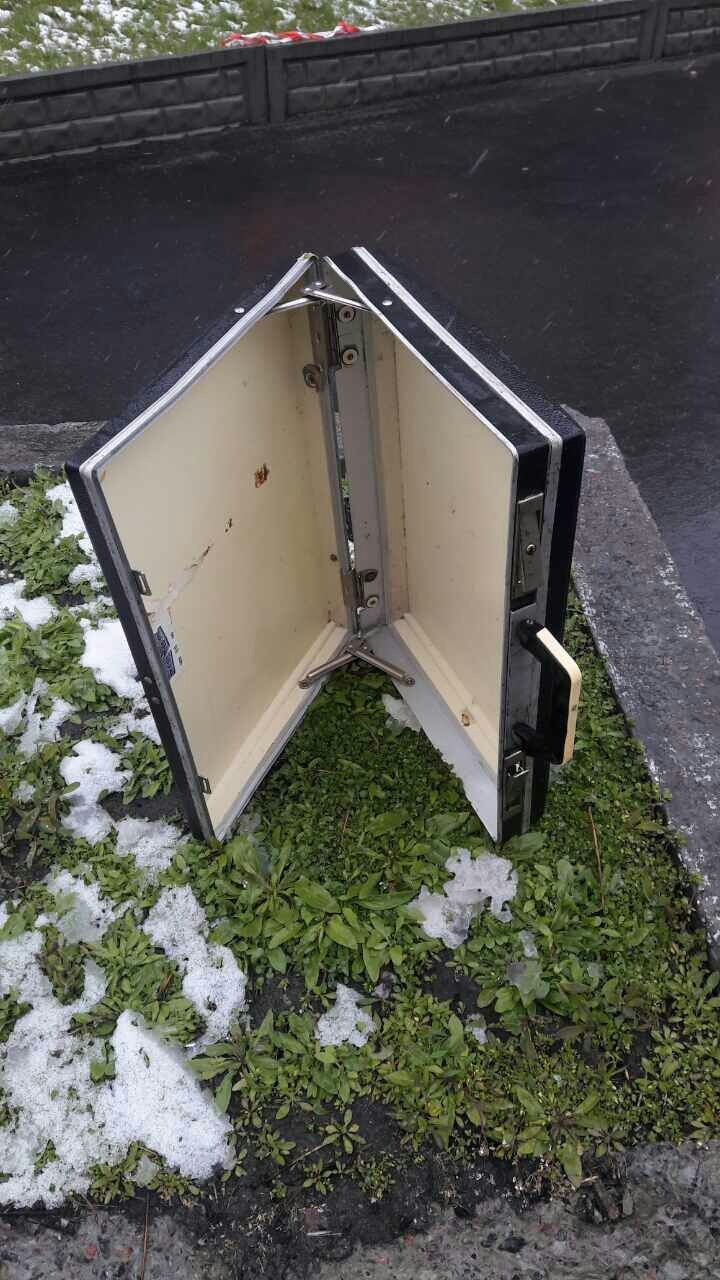 В Кременчуге выявили очередной подозрительный чемодан В Кременчуге выявили очередной подозрительный чемодан