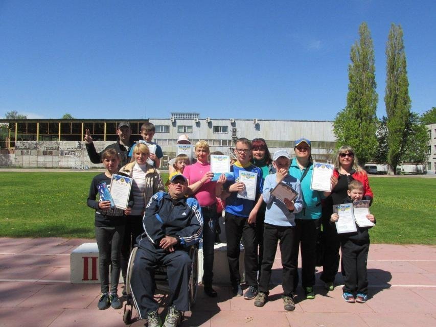 Кременчуцькі легкоатлети з обмеженими можливостями завоювали 24 нагороди Кременчуцькі легкоатлети з обмеженими можливостями завоювали 24 нагороди