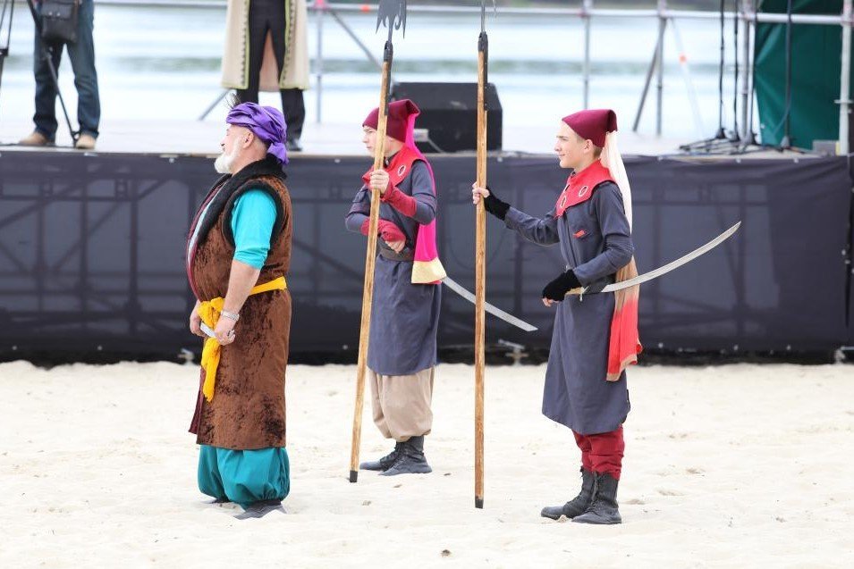 «Hej, hej, hej sokoly»: у Кременчуці 80-тисячне польсько-козацьке військо розбило 200-тисячну турецьку армію «Hej, hej, hej sokoly»: у Кременчуці 80-тисячне польсько-козацьке військо розбило 200-тисячну турецьку армію