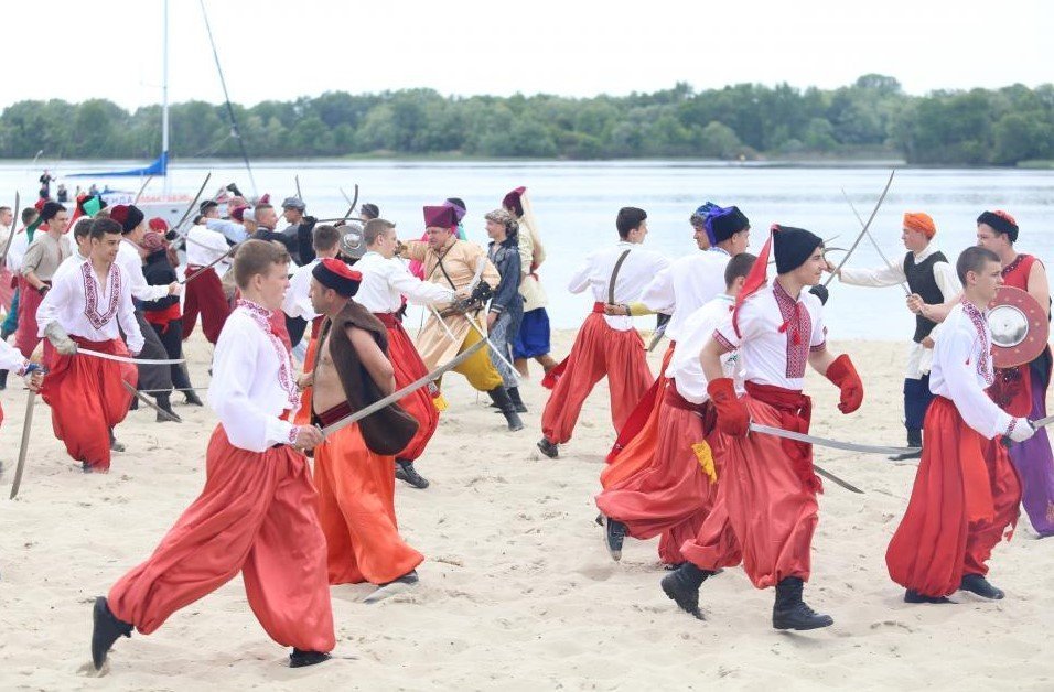 «Hej, hej, hej sokoly»: у Кременчуці 80-тисячне польсько-козацьке військо розбило 200-тисячну турецьку армію «Hej, hej, hej sokoly»: у Кременчуці 80-тисячне польсько-козацьке військо розбило 200-тисячну турецьку армію