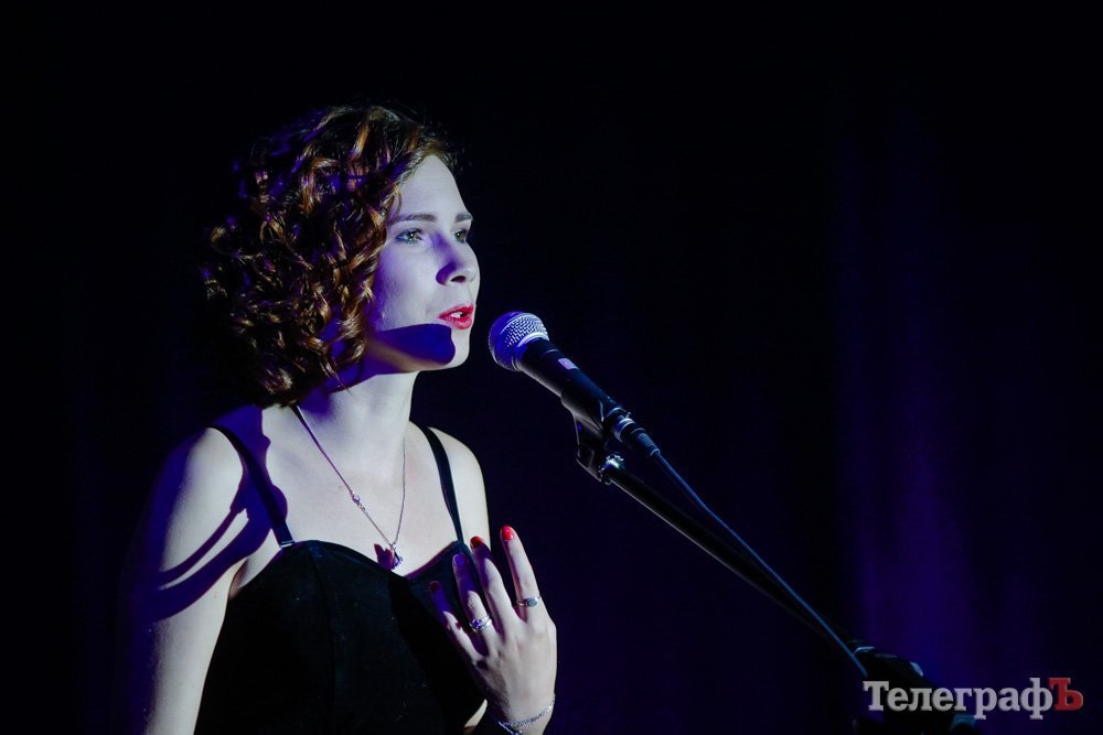 Красота спасёт мир: в Кременчуге выбрали «Королеву КрНУ - 2017» Красота спасёт мир: в Кременчуге выбрали «Королеву КрНУ - 2017»