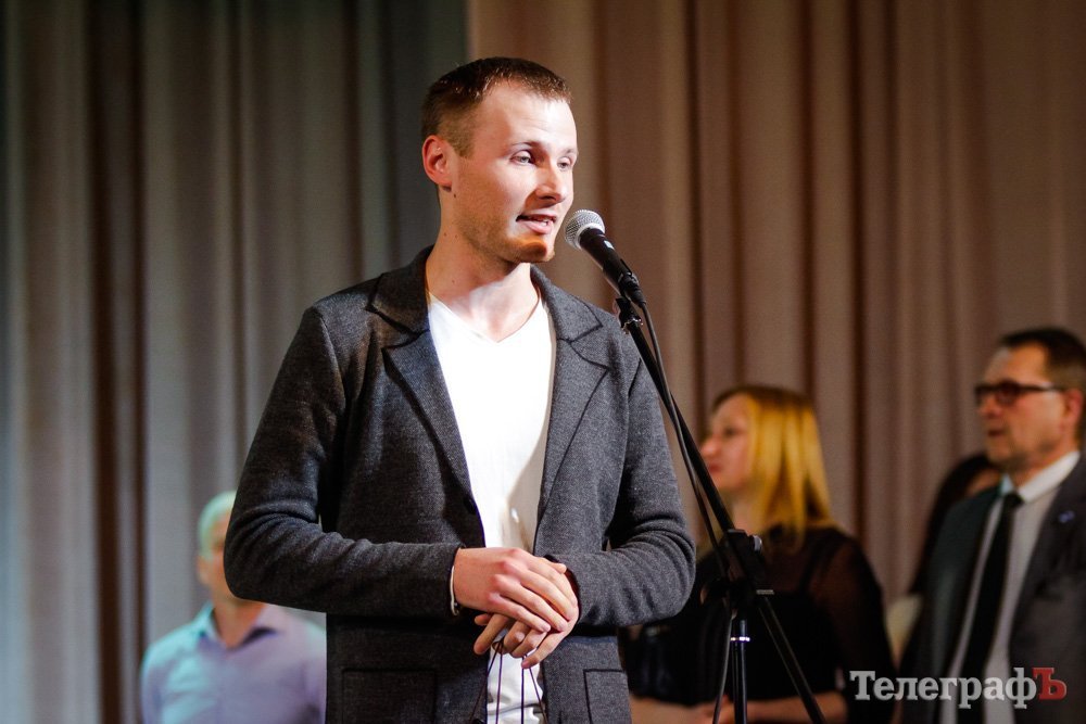 Красота спасёт мир: в Кременчуге выбрали «Королеву КрНУ - 2017» Красота спасёт мир: в Кременчуге выбрали «Королеву КрНУ - 2017»