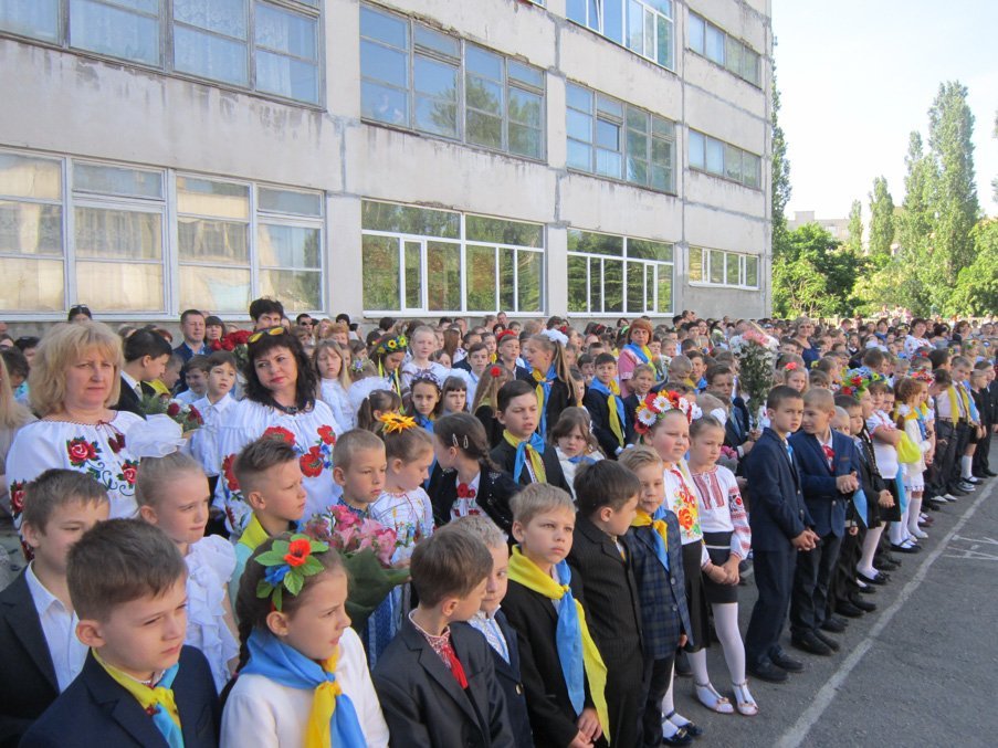 Последний звонок в Кременчуге. Присылайте фотки! Последний звонок в Кременчуге. Присылайте фотки!