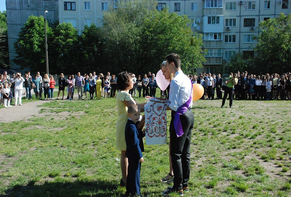 Последний звонок в Кременчуге. Присылайте фотки! Последний звонок в Кременчуге. Присылайте фотки!