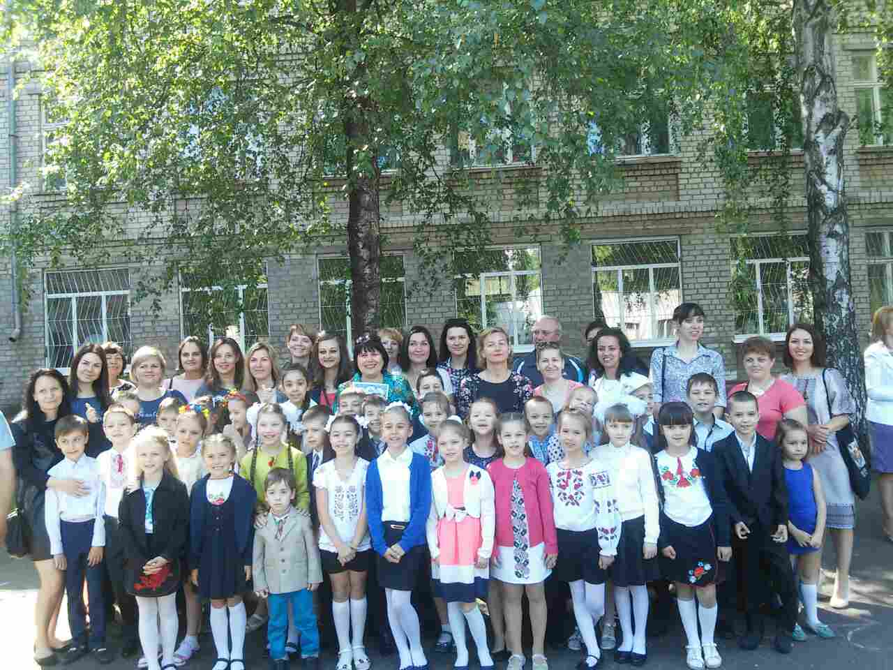 Последний звонок в Кременчуге. Присылайте фотки! Последний звонок в Кременчуге. Присылайте фотки!