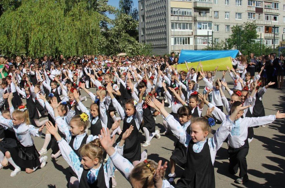 Последний звонок в Кременчуге. Присылайте фотки! Последний звонок в Кременчуге. Присылайте фотки!