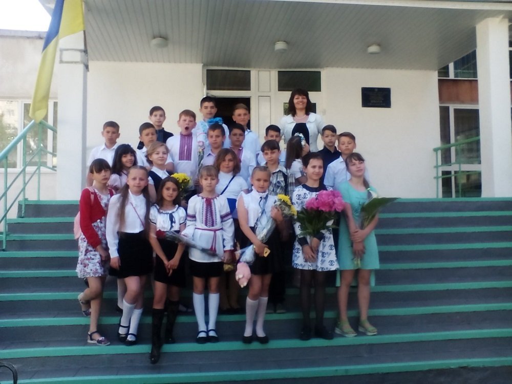 Последний звонок в Кременчуге. Присылайте фотки! Последний звонок в Кременчуге. Присылайте фотки!