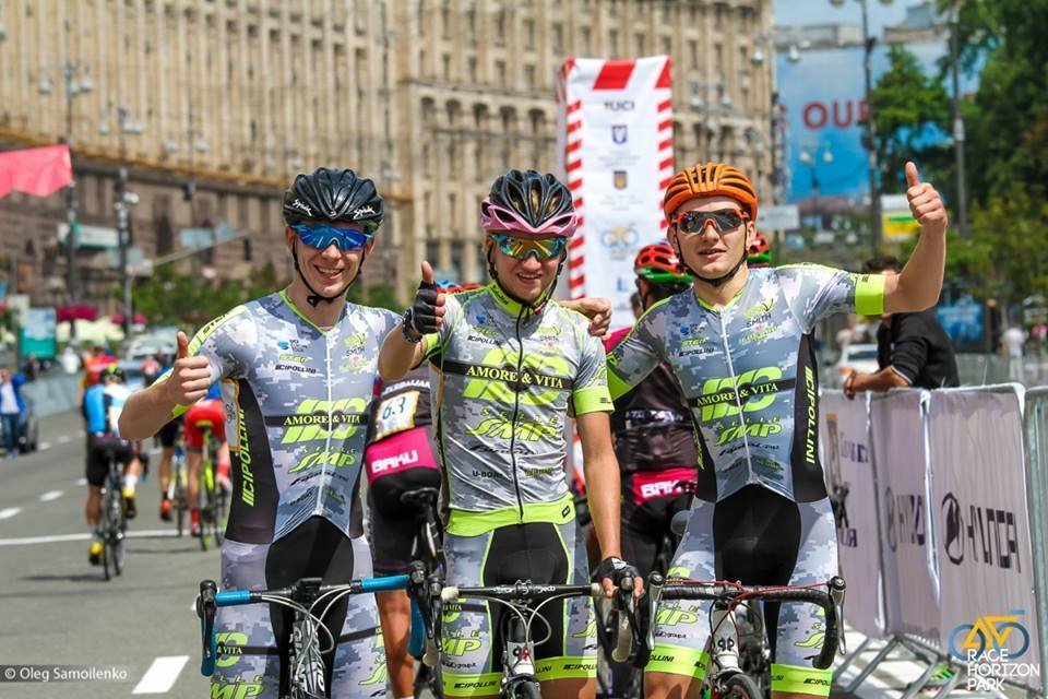 Кременчугский велогонщик привёз «серебро» Международной гонки Horizon Park Classic Кременчугский велогонщик привёз «серебро» Международной гонки Horizon Park Classic