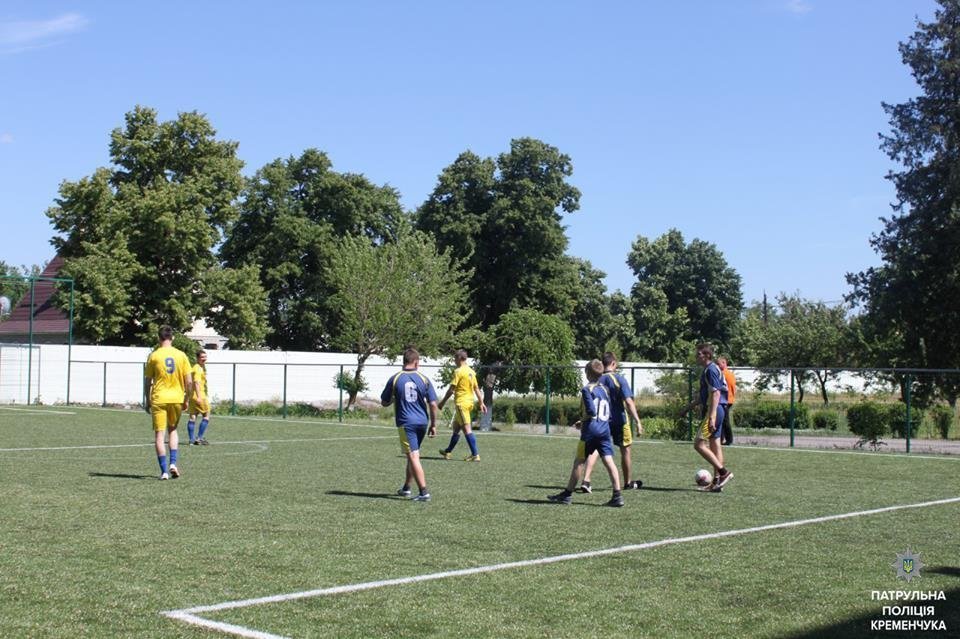 У Кременчуці діти ганяли патрульних У Кременчуці діти ганяли патрульних
