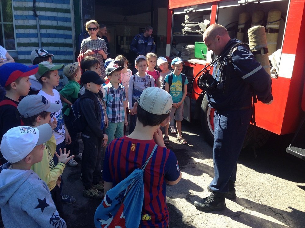 Маленькие кременчужане побывали на экскурсии у спасателей Маленькие кременчужане побывали на экскурсии у спасателей