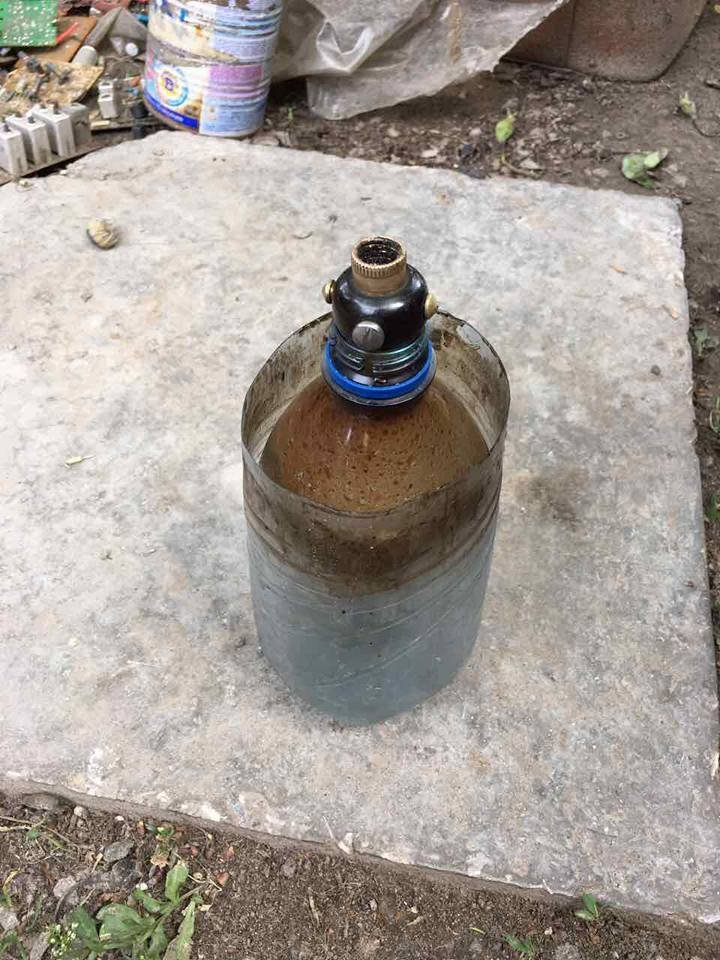 Под Кременчугом у мужчины изъяли наркотики и самодельную взрывчатку Под Кременчугом у мужчины изъяли наркотики и самодельную взрывчатку