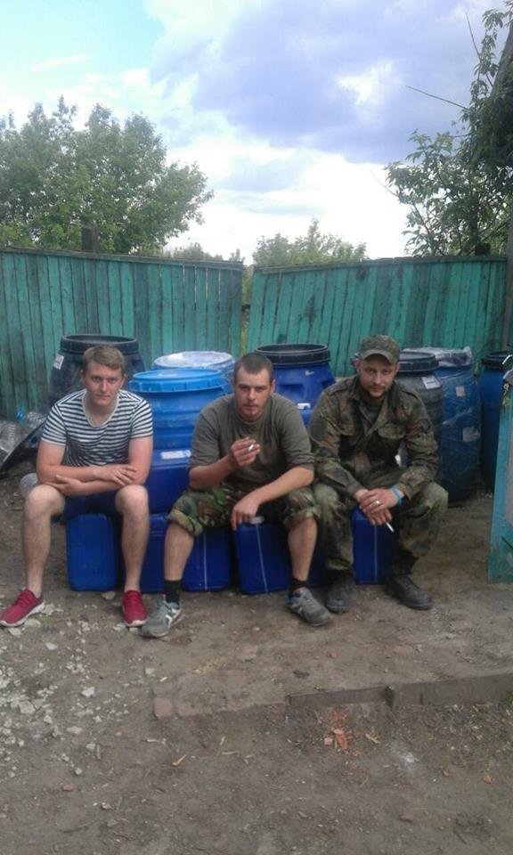 Бійцям від кременчужан передали купу корисного: від шкарпеток до автомобіля Бійцям від кременчужан передали купу корисного: від шкарпеток до автомобіля