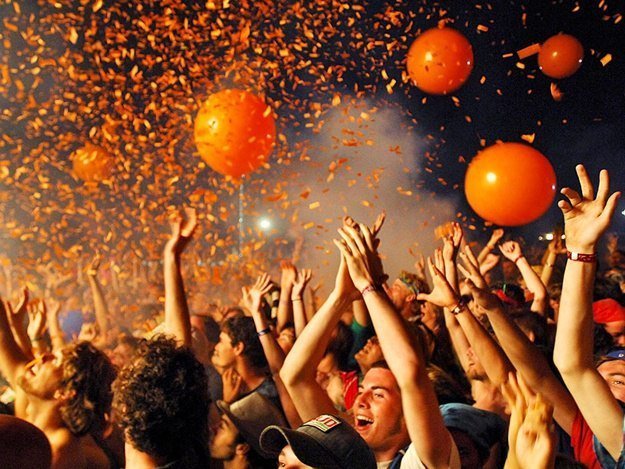 Голуби, рибалка, байки та музика: куди кременчужанам податися пофестивалити у липні Голуби, рибалка, байки та музика: куди кременчужанам податися пофестивалити у липні