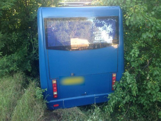 В результате ДТП под Полтавой 10 человек попали в больницу В результате ДТП под Полтавой 10 человек попали в больницу