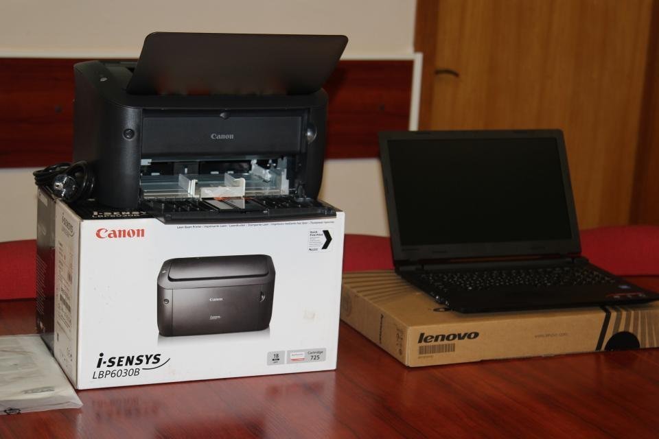 Військові отримали від кременчужан комп'ютерну техніку Військові отримали від кременчужан комп'ютерну техніку