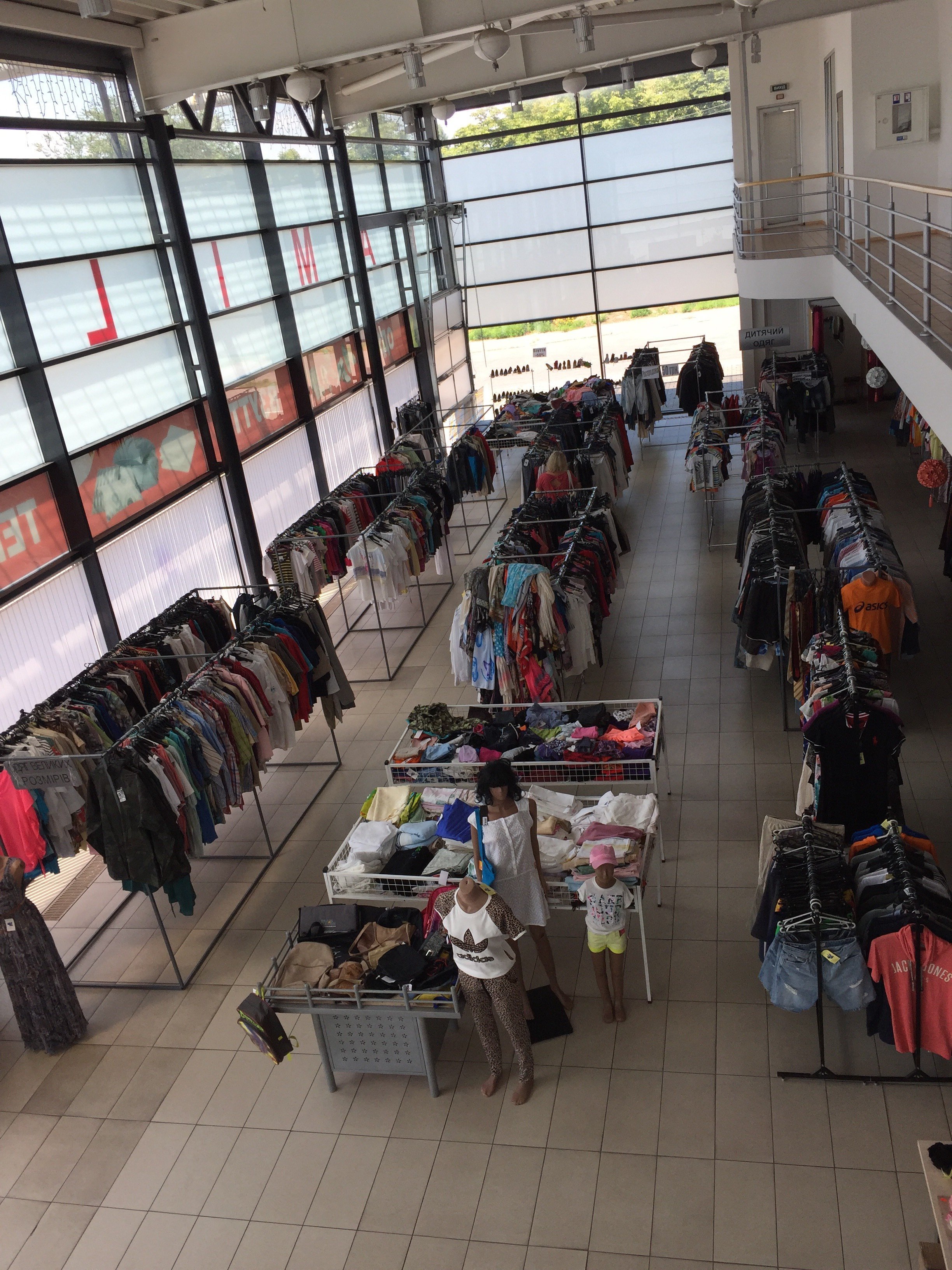 Эксклюзивная мебель на разный вкус в магазине для всей семьи Familyshop Эксклюзивная мебель на разный вкус в магазине для всей семьи Familyshop