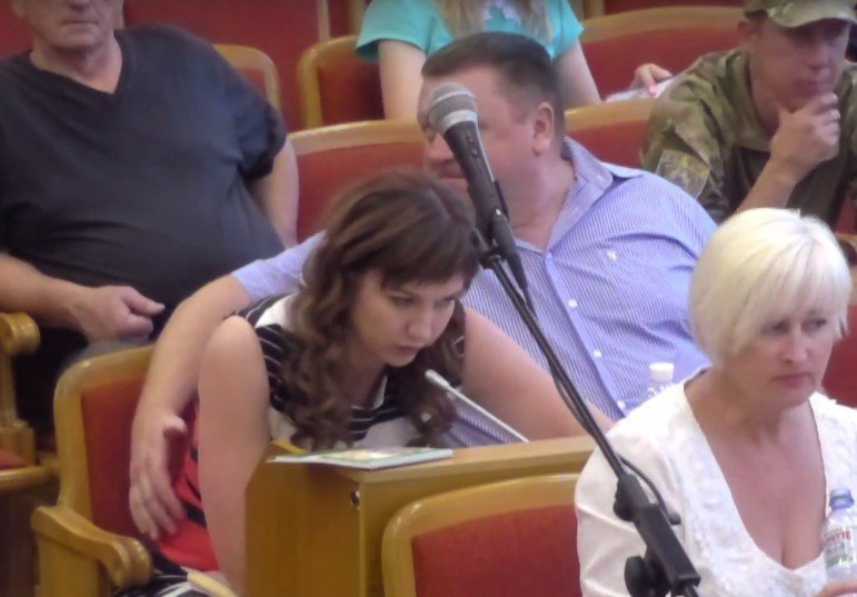 «Он её щипает, она пищит»: сессия горсовета в Кременчуге – это весело «Он её щипает, она пищит»: сессия горсовета в Кременчуге – это весело