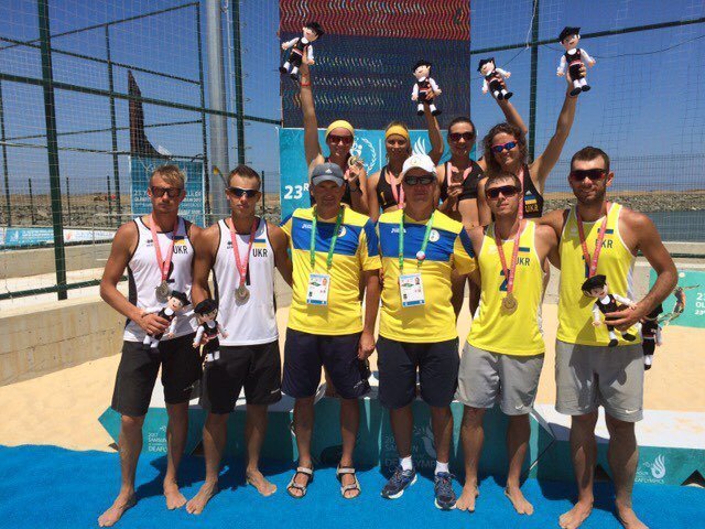 Кременчуцький волейболіст завоював срібло на Дефлімпійських іграх Кременчуцький волейболіст завоював срібло на Дефлімпійських іграх