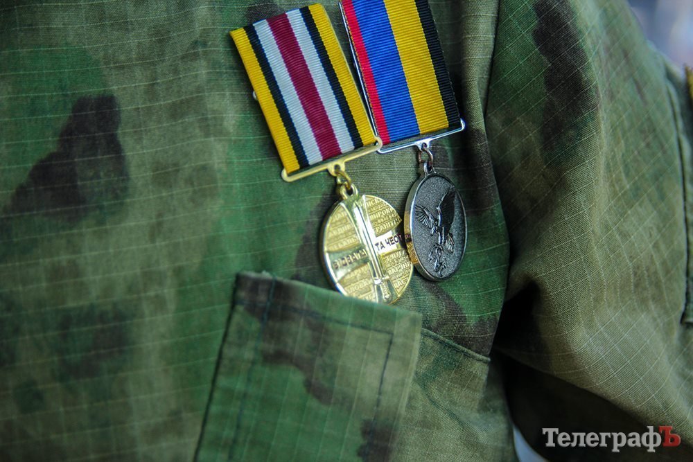 Кременчуцький боєць Микола Новак отримав нагороду «За відвагу» Кременчуцький боєць Микола Новак отримав нагороду «За відвагу»