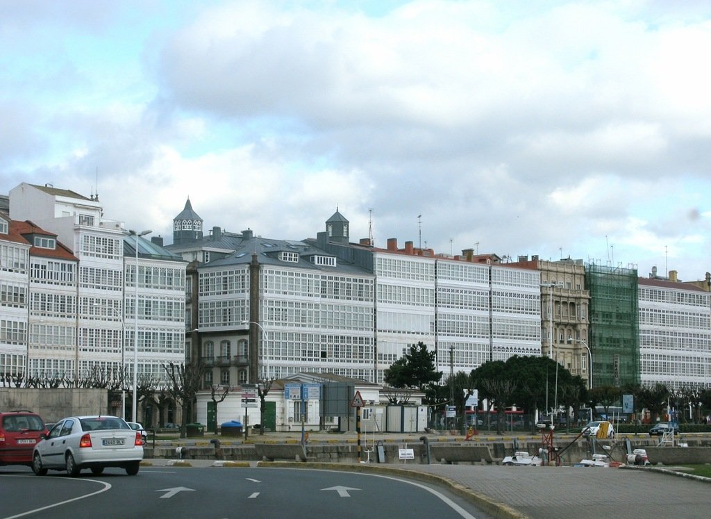 Кременчуг vs город из ЕС: Ла-Корунья (Испания) Кременчуг vs город из ЕС: Ла-Корунья (Испания)