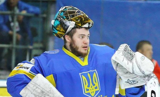 Хокеїстів «Кременчука» підозрюють у корупційному скандалі Хокеїстів «Кременчука» підозрюють у корупційному скандалі