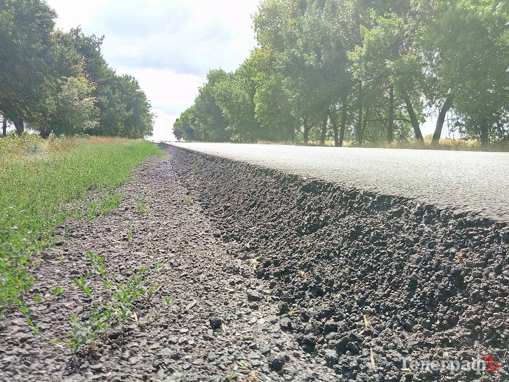 Не хайвей, но сойдет: «Телеграф» протестировал дорогу на Сорочинскую ярмарку Не хайвей, но сойдет: «Телеграф» протестировал дорогу на Сорочинскую ярмарку