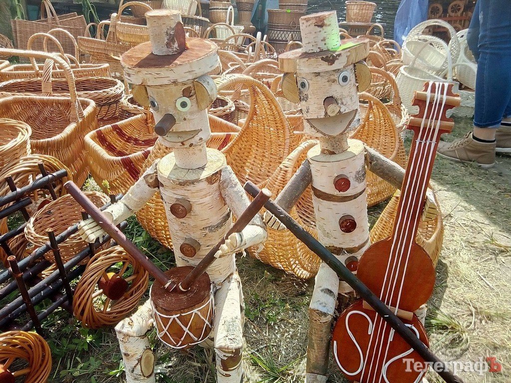 Цены на Сорочинской ярмарке в 2017 году: что купить, от чего отказаться Цены на Сорочинской ярмарке в 2017 году: что купить, от чего отказаться