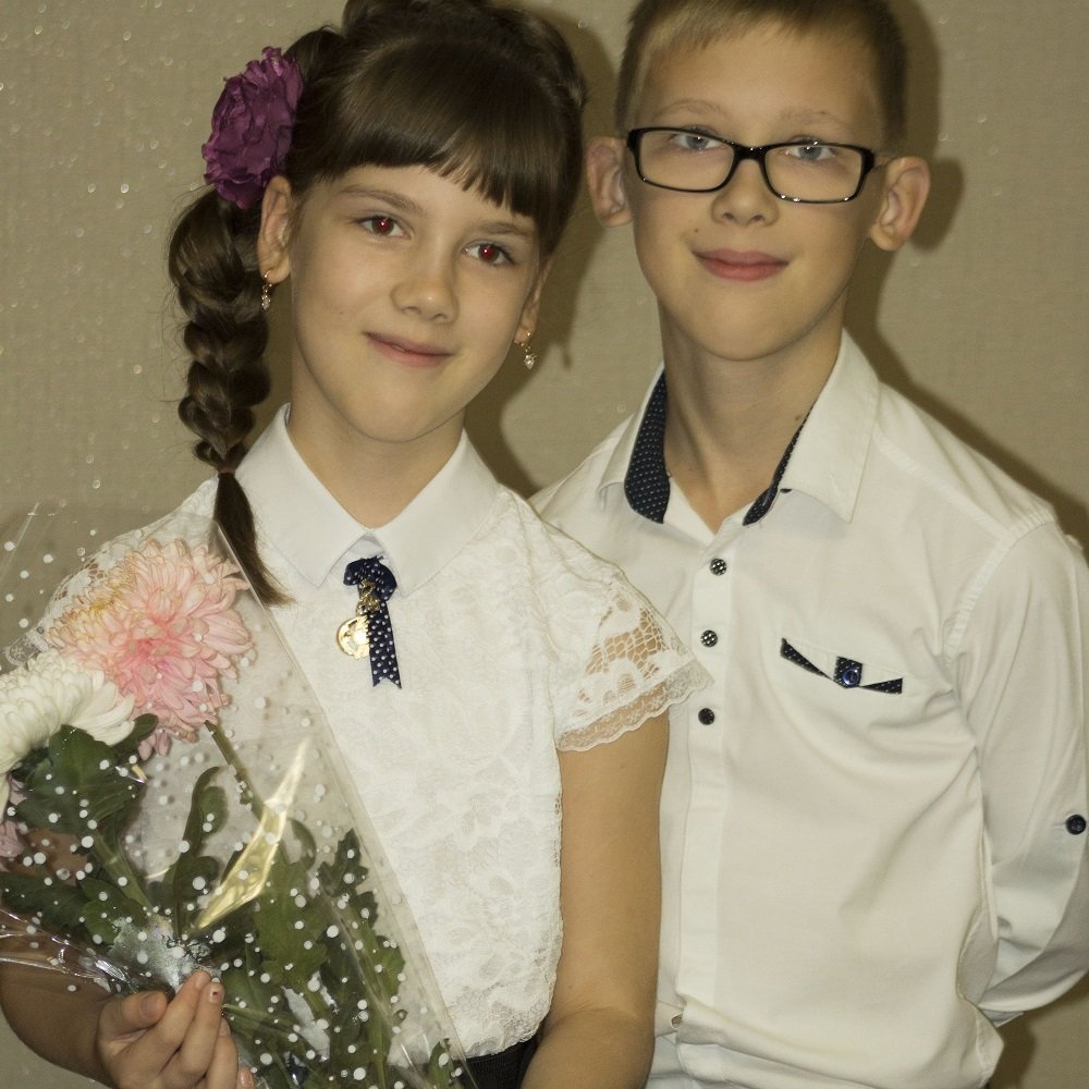 Первое сентября, первый класс, первый осенний дождь Первое сентября, первый класс, первый осенний дождь