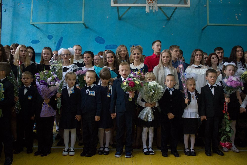 Первое сентября, первый класс, первый осенний дождь Первое сентября, первый класс, первый осенний дождь