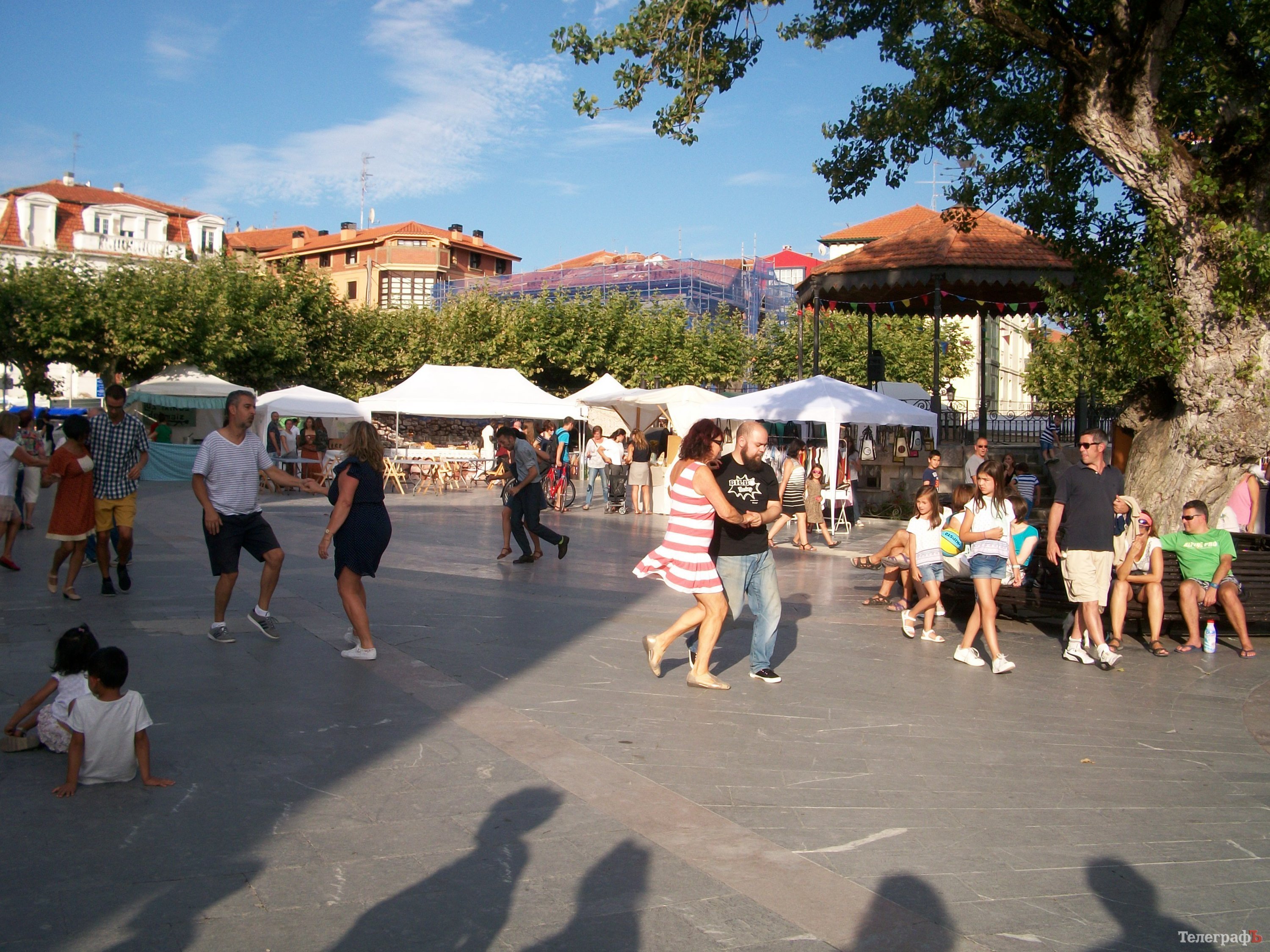 Кременчугский пакет съездил в Европу по безвизу. А как ты провел свое лето? Кременчугский пакет съездил в Европу по безвизу. А как ты провел свое лето?