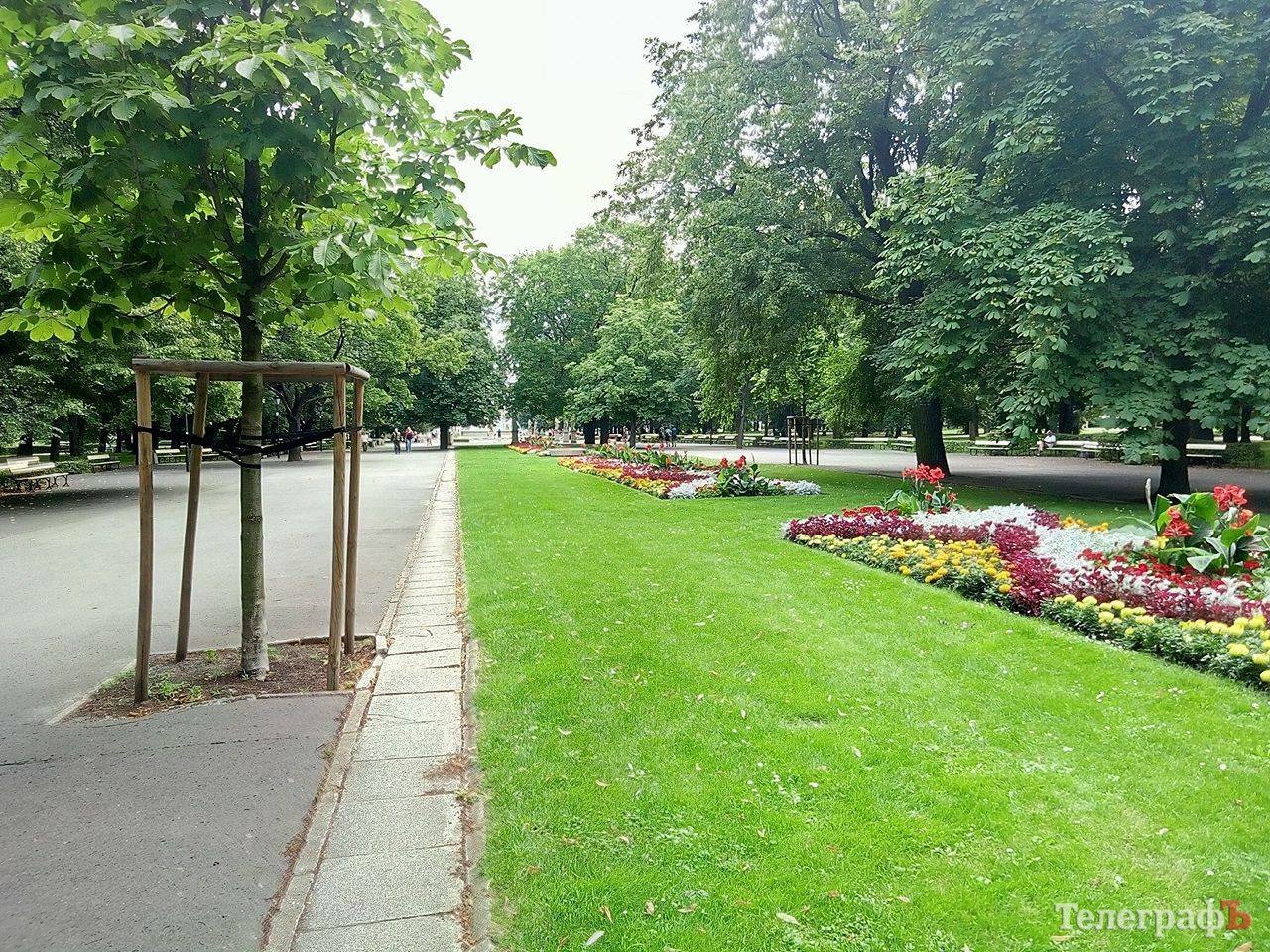 Кременчугский пакет съездил в Европу по безвизу. А как ты провел свое лето? Кременчугский пакет съездил в Европу по безвизу. А как ты провел свое лето?