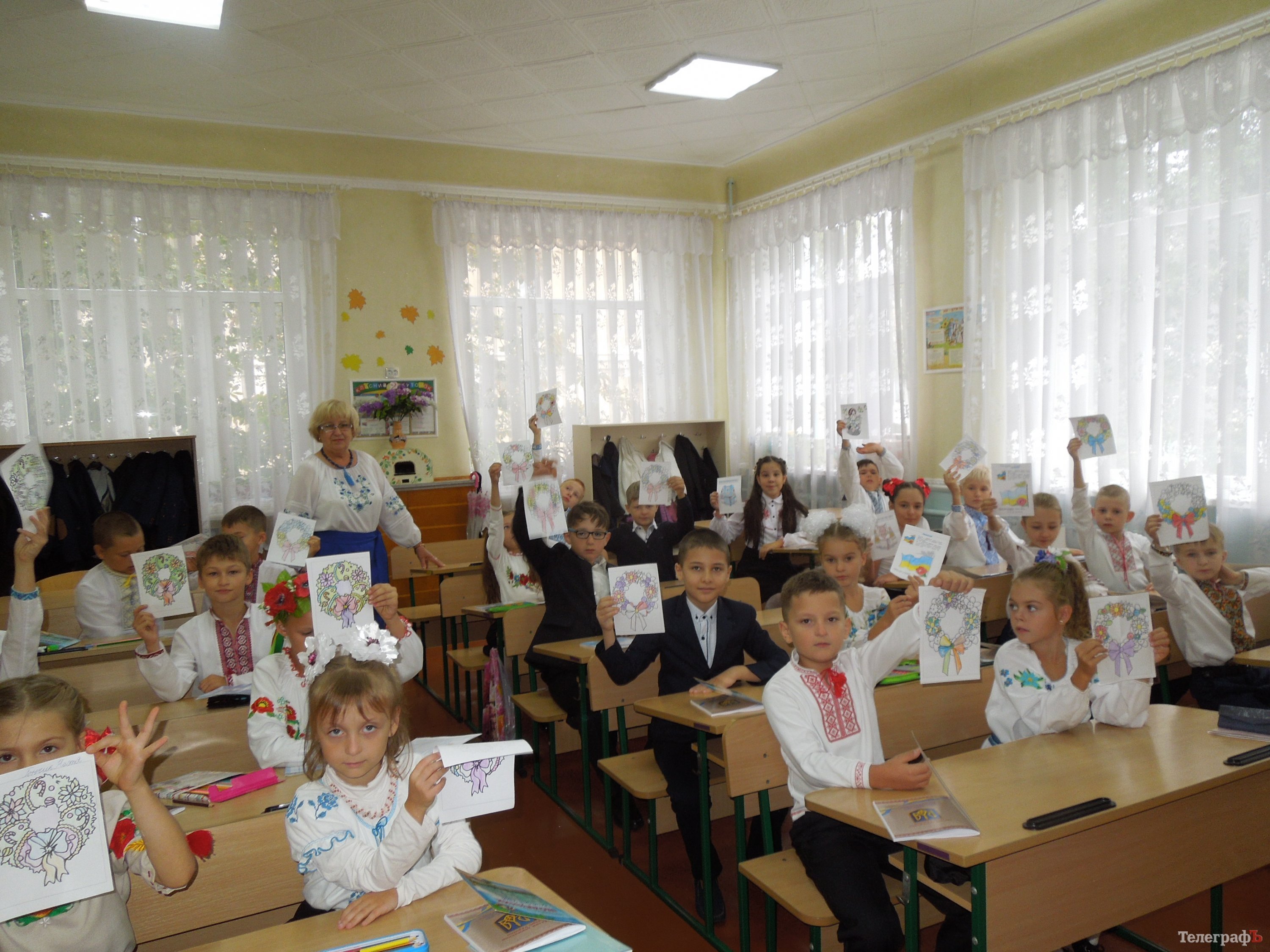 Первое сентября, первый класс, первый осенний дождь Первое сентября, первый класс, первый осенний дождь