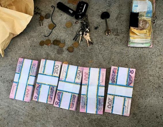 На Полтавщине депутат сельсовета вымогал 150 тысяч у предпринимателя за выделение земли На Полтавщине депутат сельсовета вымогал 150 тысяч у предпринимателя за выделение земли