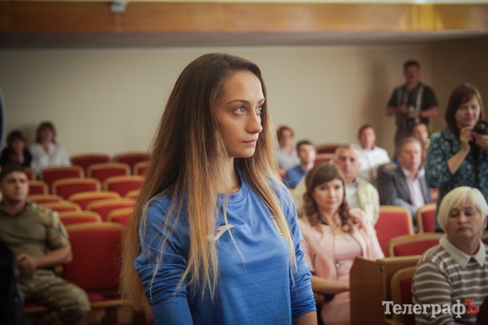 Легкоатлетку Наталію Кобзар нагородили відзнакою «За заслуги перед містом» Легкоатлетку Наталію Кобзар нагородили відзнакою «За заслуги перед містом»