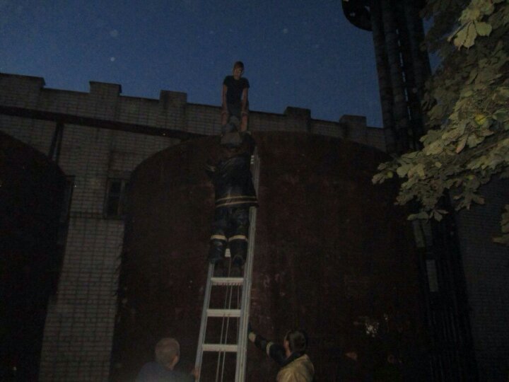 Кременчуцького руфера врятували рятівники Кременчуцького руфера врятували рятівники