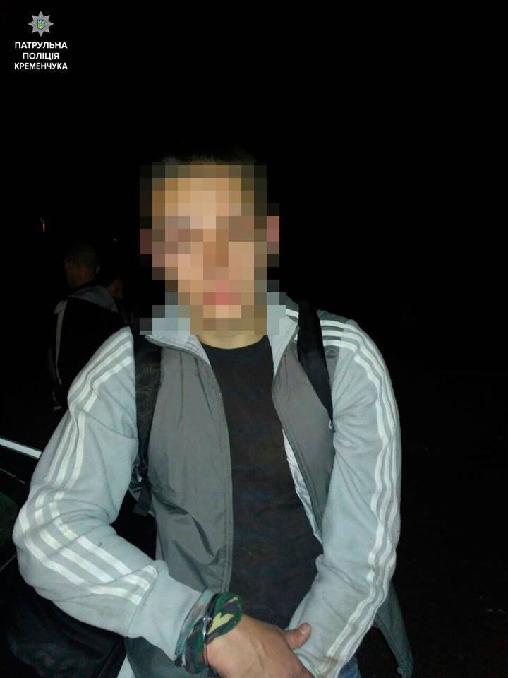 Кременчужанин на Молодёжном воровал спутниковые тарелки Кременчужанин на Молодёжном воровал спутниковые тарелки