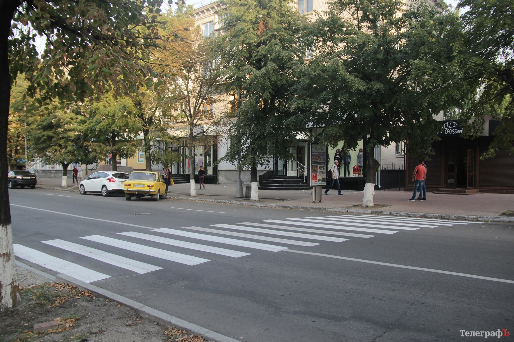 На улице Соборной появилась ещё одна «зебра» На улице Соборной появилась ещё одна «зебра»